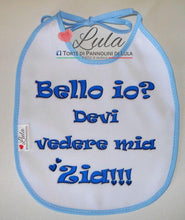 Carica l&#39;immagine nel visualizzatore di Gallery, Torta di Pannolini PACCO REGALO  - Bavaglino personalizzato nome dedica Lula Creazioni bello io devi vedere mia zia idea regalo gravidanza nascita battesimo baby shower neonato bella utile originale shop online spedizioni italia ancona
