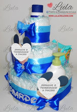 Carica l&#39;immagine nel visualizzatore di Gallery, Torta di pannolini CARTOONS a 3 Piani - Torte di Pannolini di Lula Minnie Topolino Pampers personalizzabile fucsia celeste azzurra maschio femmina rosa verde idea regalo gravidanza nascita battesimo baby shower neonato bella utile originale shop online spedizioni italia ancona personalizzabile prodotti igiene
