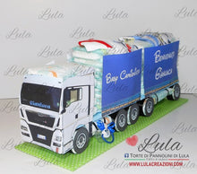 Carica l&#39;immagine nel visualizzatore di Gallery, Torte di pannolini di Lula Creazioni - baby camionista - Pampers - cisterna autobotte camion autotreno idea regalo nascita battesimo baby shower pampers utile originale particolare maschio azzurro unico personalizzato shop online spedizioni italia ancona milano sicilia sardegna
