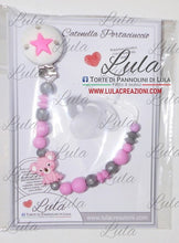 Carica l&#39;immagine nel visualizzatore di Gallery, catenella portaciuccio koala cucciolo rosa femmina stella personalizzata nome bimbo maschio azzurro celeste idea regalo utile particolare baby shower nascita battesimo spedizioni italia ancona milano napoli venezia shop online
