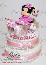 Carica l&#39;immagine nel visualizzatore di Gallery, Torta di pannolini Pampers Lula Creazioni aereo femmina rosa Minnie peluche idea regalo nascita battesimo baby shower particolare bella gravidanza shop online spedizioni italia ancona torino milano
