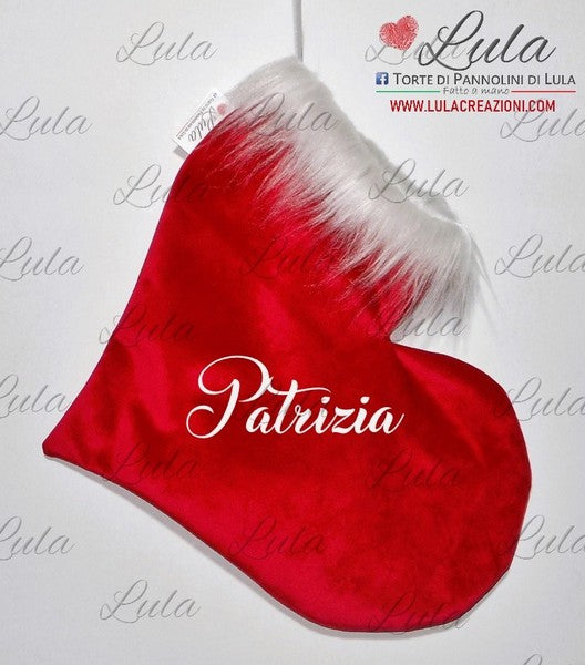 Calza Natale particolare pregiata elegante personalizzata con nome cuore velluto rosso amore love ti amo dedica natalizia Epifania befana idea regalo Natale ragazza ragazzo fidanzata donna Lula Creazioni