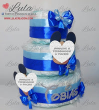 Carica l&#39;immagine nel visualizzatore di Gallery, Torta di pannolini CARTOONS a 3 Piani - Torte di Pannolini di Lula Minnie Topolino Pampers personalizzabile fucsia celeste azzurra maschio femmina rosa verde idea regalo gravidanza nascita battesimo baby shower neonato bella utile originale shop online spedizioni italia ancona personalizzabile topolino
