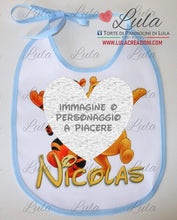 Carica l&#39;immagine nel visualizzatore di Gallery, Torte di Pannolini di Lula Creazioni - Pampers Ovetto Kinder Sorpresa - Idea regalo Pasqua nascita maschio femmina rosa azzurro particolare idea regalo gravidanza nascita battesimo baby shower neonato bella utile originale shop online spedizioni italia ancona bavaglino personalizzato
