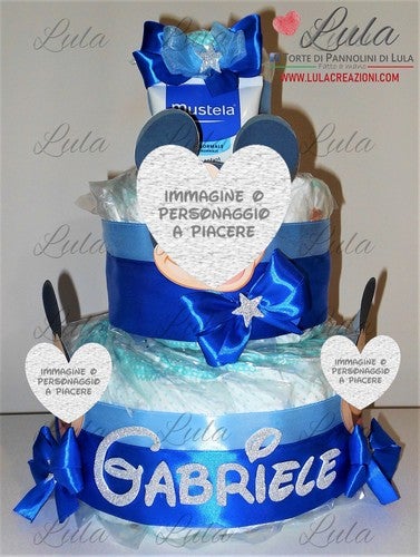 Torta di pannolini Pampers lula creazioni topolino copertina idea regalo personalizzata nascita battesimo baby shower utile originale bella particolare shop online spedizioni italia ancona milano torino bologna maschio azzurro bimbo bambino prodotti igiene bagnetto