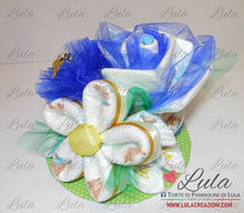 Carica l&#39;immagine nel visualizzatore di Gallery, Torte di Pannolini di Lula Creazioni - mix di Fiori Pampers rosa margherita idea regalo nascita battesimo baby shower maschio azzurro gravidanza pampers utile bella originale bavaglino shop online spedizioni italia ancona
