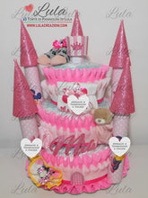 Carica l&#39;immagine nel visualizzatore di Gallery, Torta di Pannolini CASTELLO Prestige - Lula Creazioni Pampers - rosa fucsia femmina bimba bambina principessa idea regalo gravidanza baby shower nascita battesimo utile bella originale shop online spedizioni italia ancona milano torino bologna
