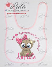 Carica l&#39;immagine nel visualizzatore di Gallery, Torte di Pannolini di Lula Creazioni - Bavaglino personalizzato nome dedica Lula Creazioni strapazzami di coccole  idea regalo nascita battesimo baby shower primo compleanno natale orsetto dolce rosa tenero utile particolare
