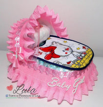 Carica l&#39;immagine nel visualizzatore di Gallery, Torta di pannolini CULLA carrozzina bavaglino rosa femmina Lula Creazioni idea regalo bella utile originale nascita battesimo baby shower gravidanza shop online spedizioni italia ancona
