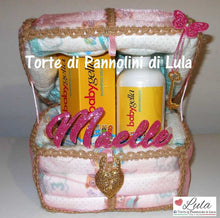 Carica l&#39;immagine nel visualizzatore di Gallery, Torta di pannolini SCRIGNO + Prodotti igiene - Lula Creazioni- rosa femmina + prodotti igiene idea regalo gravidanza nascita battesimo baby shower neonato bella utile originale shop online spedizioni italia ancona
