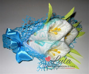 Torta di Pannolini di Lula Creazioni - bouquet fiori calle idea regalo nascita pampers battesimo baby shower bavaglino maschio azzurro bella utile originale shop online spedizioni italia ancona