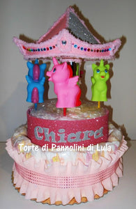 Torta di pannolini Lula Creazioni Giostra Pampers idea regalo nascita battesimo baby shower maschio femmina gravidanza pampers utile bella originale bavaglino shop online spedizioni italia ancona