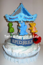 Carica l&#39;immagine nel visualizzatore di Gallery, Torta di pannolini Lula Creazioni Giostra Pampers idea regalo nascita battesimo baby shower maschio femmina gravidanza pampers utile bella originale bavaglino shop online spedizioni italia ancona
