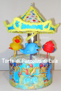 Torta di pannolini Lula Creazioni Giostra Pampers idea regalo nascita battesimo baby shower maschio femmina gravidanza pampers utile bella originale bavaglino shop online spedizioni italia ancona