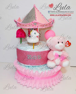 Torta di pannolini Lula Creazioni Giostra Pampers idea regalo nascita battesimo baby shower maschio femmina gravidanza pampers utile bella originale bavaglino shop online spedizioni italia ancona