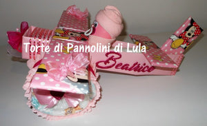 Torta di pannolini Pampers Lula Creazioni aereo bimba calzini ciuccio idea regalo nascita battesimo baby shower originale femmina rosa