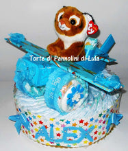 Carica l&#39;immagine nel visualizzatore di Gallery, Torta di pannolini Pampers Lula Creazioni aereo bimbo peluche idea regalo nascita battesimo baby shower originale maschio azzurro
