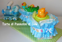 Carica l&#39;immagine nel visualizzatore di Gallery, Torta di pannolini Pampers Treno Lula Creazioni peluche trenino azzurro maschio idea regalo nascita battesimo baby shower originale utile idea regalo gravidanza nascita battesimo baby shower neonato bella utile originale shop online spedizioni italia ancona
