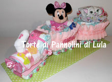 Carica l&#39;immagine nel visualizzatore di Gallery, Torta di pannolini Pampers Treno Lula Creazioni peluche trenino rosa femmina Minnie idea regalo nascita battesimo baby shower originale utile idea regalo gravidanza nascita battesimo baby shower neonato bella utile originale shop online spedizioni italia ancona
