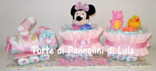 Carica l&#39;immagine nel visualizzatore di Gallery, Torta di pannolini Pampers Treno Lula Creazioni peluche trenino rosa femmina Minnie idea regalo nascita battesimo baby shower originale utile idea regalo gravidanza nascita battesimo baby shower neonato bella utile originale shop online spedizioni italia ancona
