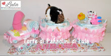 Carica l&#39;immagine nel visualizzatore di Gallery, Torta di pannolini Pampers Treno Lula Creazioni peluche trenino rosa femmina idea regalo nascita battesimo baby shower originale utile idea regalo gravidanza nascita battesimo baby shower neonato bella utile originale shop online spedizioni italia ancona
