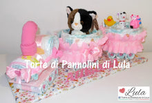 Carica l&#39;immagine nel visualizzatore di Gallery, Torta di pannolini Pampers Treno Lula Creazioni peluche trenino rosa femmina idea regalo nascita battesimo baby shower originale utile idea regalo gravidanza nascita battesimo baby shower neonato bella utile originale shop online spedizioni italia ancona
