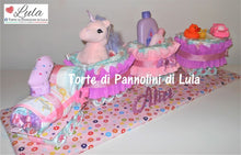 Carica l&#39;immagine nel visualizzatore di Gallery, Torta di pannolini Pampers Treno Lula Creazioni peluche trenino rosa femmina lilla idea regalo nascita battesimo baby shower originale utile gravidanza neonato bella shop online spedizioni italia ancona
