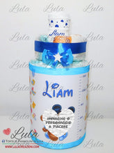 Carica l&#39;immagine nel visualizzatore di Gallery, Torta di pannolini pampers biberon topolino calzini personalizzati nome idea regalo nascita battesimo baby shower maschio azzurro particolare utile shop online spedizioni italia milano torino ancona roma
