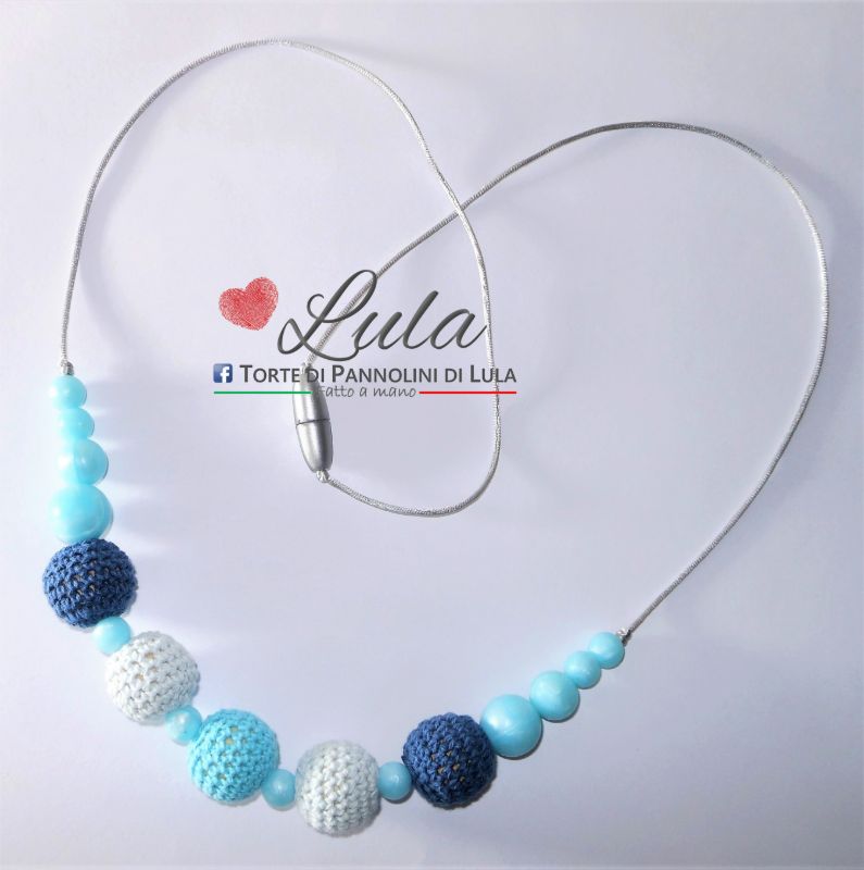 Torte di Pannolini di Lula Creazioni - Collana allattamento massaggiagengive dentizione silicone uncinetto blu azzurro celeste