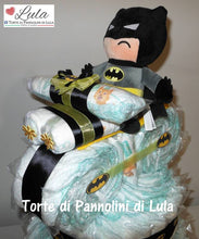 Carica l&#39;immagine nel visualizzatore di Gallery, Torte di Pannolini di Lula Creazioni - MOTO GRANDE + Batman - azzurro maschio Torte di pannolini di Lula Creazioni Moto peluche Minnie Topolino Pampers personalizzabile fucsia celeste azzurra maschio femmina rosa idea regalo gravidanza nascita battesimo baby shower neonato bella utile originale shop online spedizioni italia ancona
