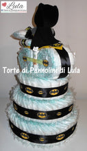 Carica l&#39;immagine nel visualizzatore di Gallery, Torte di Pannolini di Lula Creazioni - MOTO GRANDE + Batman - azzurro maschio Torte di pannolini di Lula Creazioni Moto peluche Minnie Topolino Pampers personalizzabile fucsia celeste azzurra maschio femmina rosa idea regalo gravidanza nascita battesimo baby shower neonato bella utile originale shop online spedizioni italia ancona
