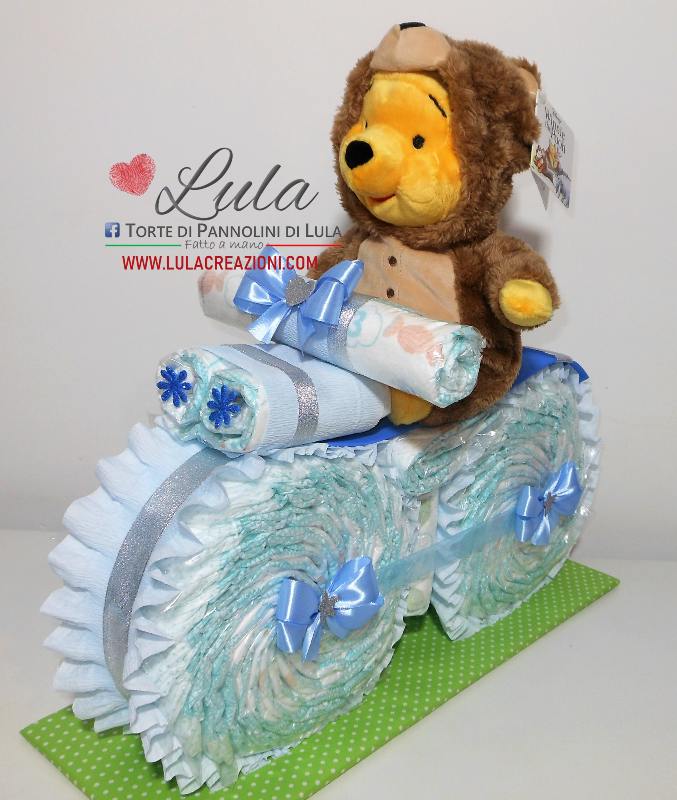 Torte di Pannolini di Lula Creazioni - MOTO grande Winnie pooh maschio azzurro shop online italia ancona spedizioni Pampers idea regalo nascita battesimo baby shower