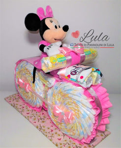 Torte di Pannolini di Lula Creazioni - MOTO grande + Minnie - rosa femmina  Torte di pannolini di Lula Creazioni Moto peluche Minnie Topolino Pampers personalizzabile fucsia celeste azzurra maschio femmina rosa idea regalo gravidanza nascita battesimo baby shower neonato bella utile originale shop online spedizioni italia ancona