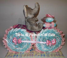 Carica l&#39;immagine nel visualizzatore di Gallery, Torte di Pannolini di Lula Creazioni - MOTO grande + Peluche - rosa femmina Torte di pannolini di Lula Creazioni Moto peluche Minnie Topolino Pampers personalizzabile fucsia celeste azzurra maschio femmina rosa idea regalo gravidanza nascita battesimo baby shower neonato bella utile originale shop online spedizioni italia ancona
