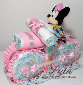 Torte di Pannolini di Lula Creazioni - MOTO piccola + Minnie - rosa femmina Torte di pannolini di Lula Creazioni Moto peluche Minnie Topolino Pampers personalizzabile fucsia celeste azzurra maschio femmina rosa idea regalo gravidanza nascita battesimo baby shower neonato bella utile originale shop online spedizioni italia ancona