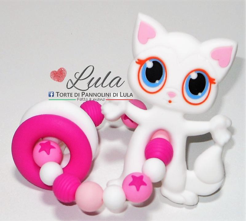 Torte di Pannolini di Lula Creazioni - gioco dentizione silicone con iniziale - femmina gatto gattino