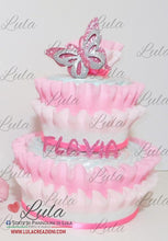 Carica l&#39;immagine nel visualizzatore di Gallery, Torte di Pannolini di Lula Creazioni - igiene Sicurezza Qualità - Pampers personalizzabile fucsia celeste azzurra maschio femmina idea regalo gravidanza nascita battesimo baby shower neonato bella utile originale shop online spedizioni italia ancona personalizzabile
