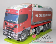 Carica l&#39;immagine nel visualizzatore di Gallery, Torte di pannolini di Lula Creazioni - baby camionista - Pampers - cisterna  autobotte camion  tir autotreno
