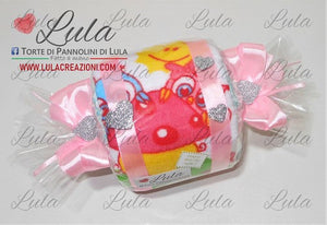 Torte di pannolini di Lula Creazioni Pampers Idea regalo nascita battesimo nascita baby shower futura mamma caramella femmina rosa bavaglino shop online spedizioni italia ancona