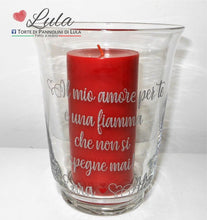 Carica l&#39;immagine nel visualizzatore di Gallery, Vaso con candela dedica personalizzata nomi dedica personalizzata amore idea regalo san valentino natale anniversario lei ragazza
