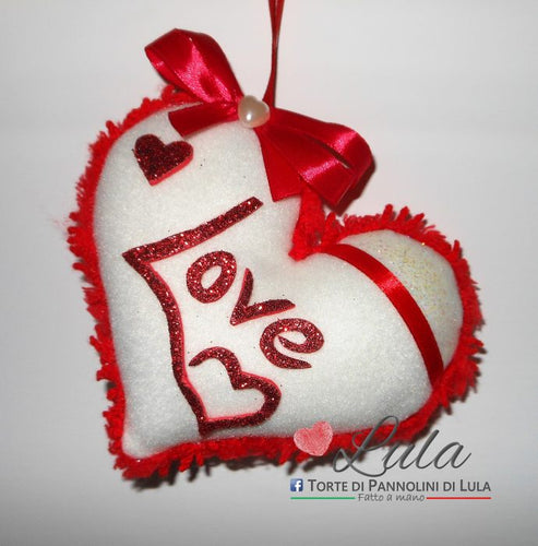 cuore peluche personalizzato nome dedica decorazione albero natale san valentino anniversario lei idea regalo ragazza i love you amore Lula Creazioni torta di pannoli