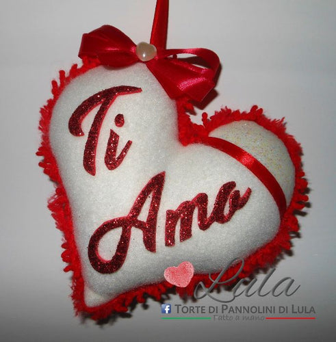 cuore peluche personalizzato nome dedica decorazione albero natale san valentino anniversario lei idea regalo ragazza i love you amore Lula Creazioni torta di pannoli